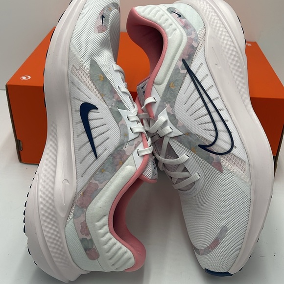NIKE Men’s QUEST 5 PRM
WHITE/MIDNIGHT NAVY-
PEARL PINK-CORAL CHALK
FB6944-100 - Picture 12 of 16